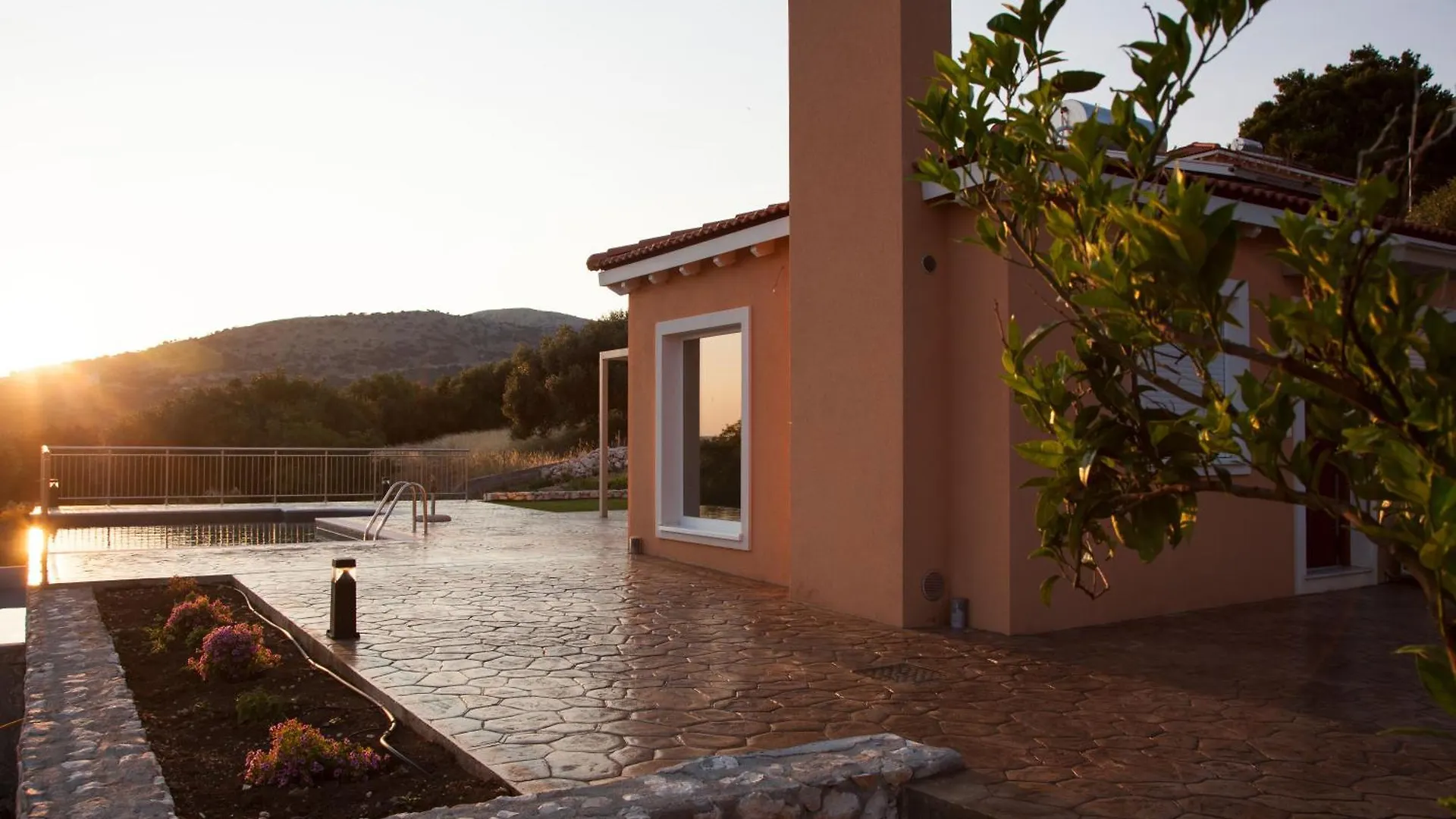 Villa Anthodesmi Dilináta 0*,  Grecia